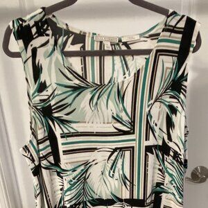 Leaf Print Sleeveless Travel Knit Dress